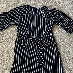 Black short wrap dress